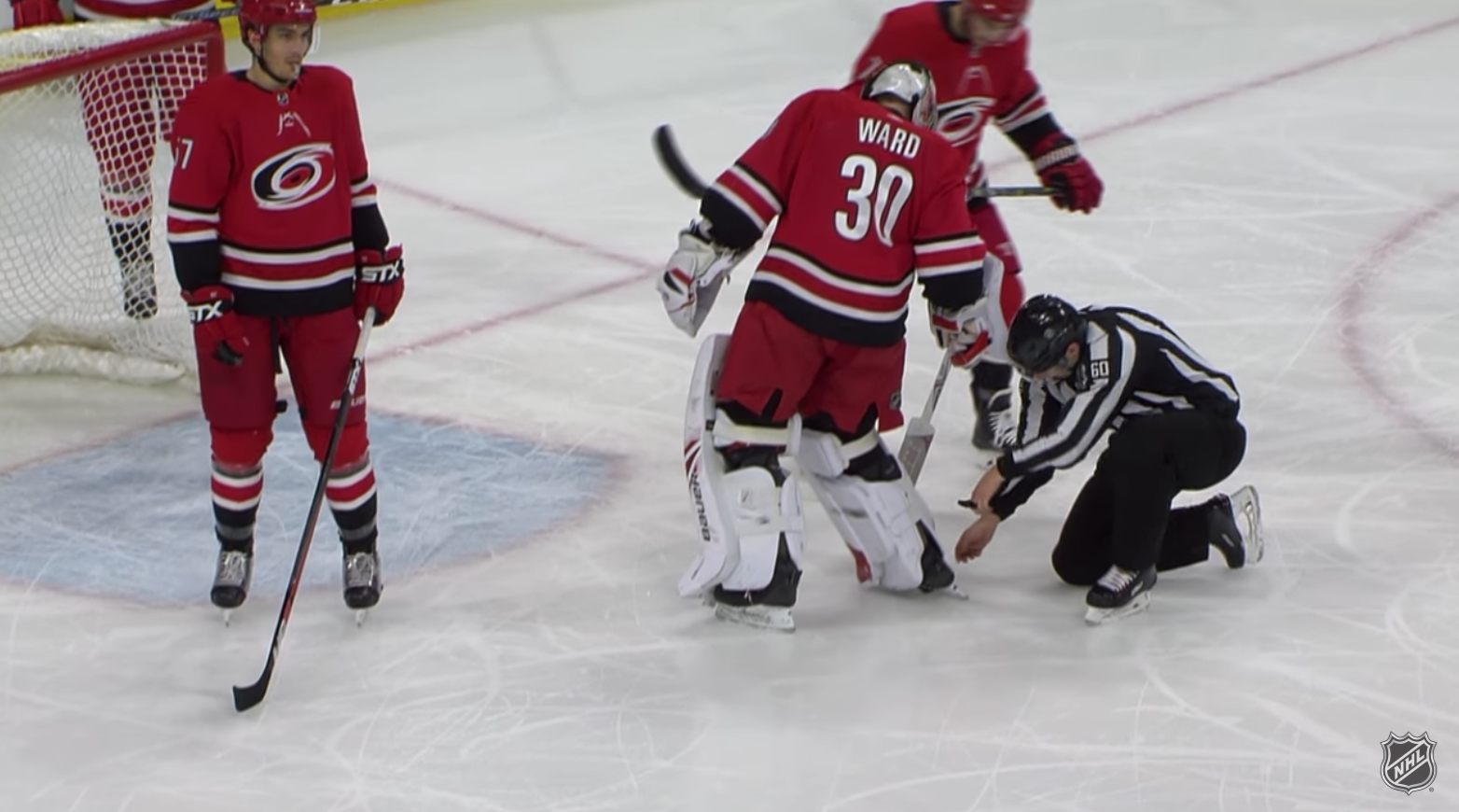 Cam Ward A Dit Les Vraies Choses Au Sujet Des Hurricanes De La Caroline