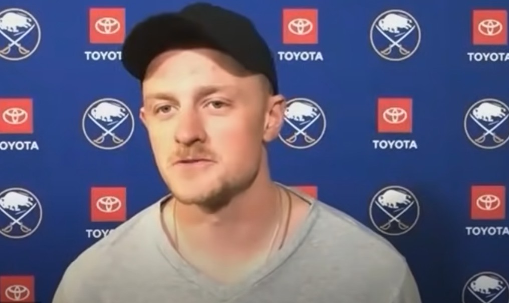 Jack Eichel has created a Twitter account (and makes no mention of the Sabers)