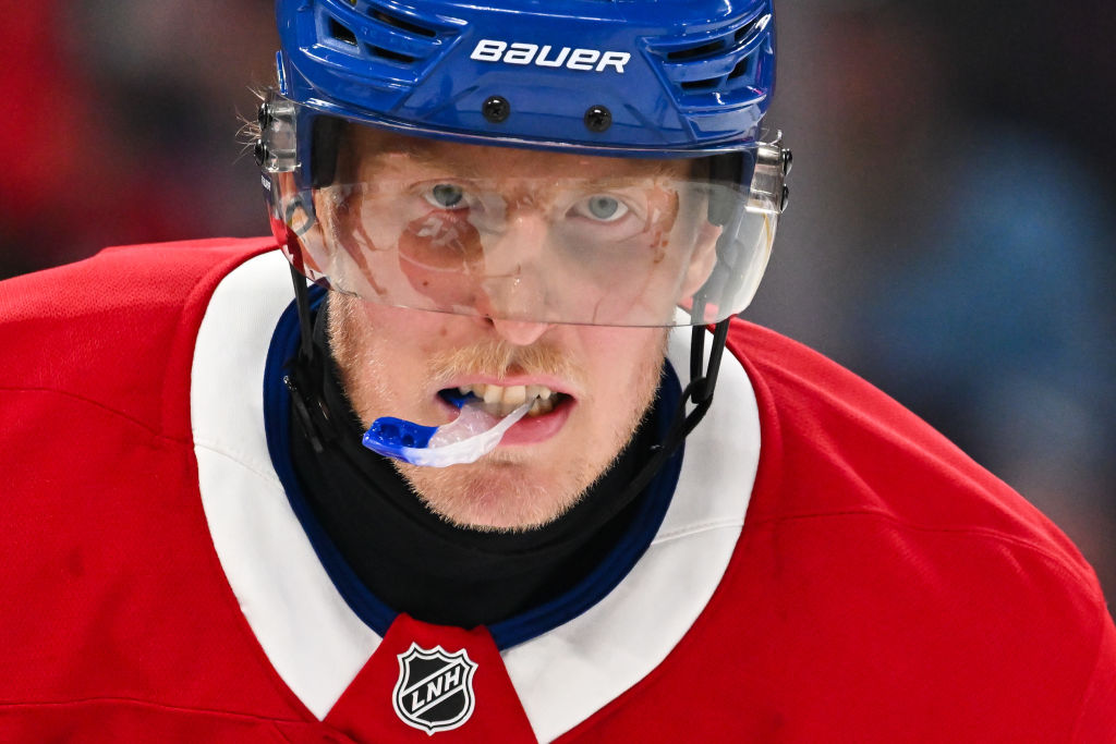 Patrik Laine Avec Kirby Dach Et Juraj Slafkovsky à L’entraînement